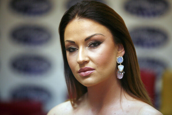 KAĆA ŽIVKOVIĆ I TAMARA ĐURIĆ U OZBILJNOM RATU: "Ona je KIRBI USISVAČ i izgleda kao MAJKL DŽEKSON"