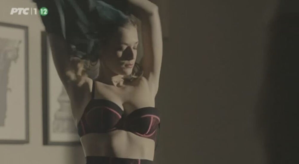 Milena Radulović u ulozi prostitutke