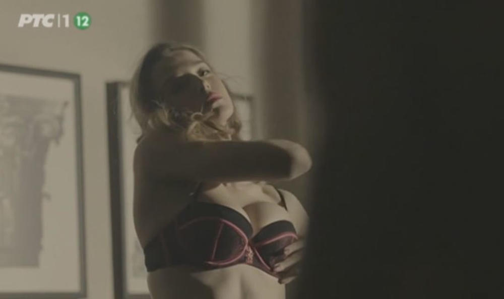 Milena Radulović u ulozi prostitutke