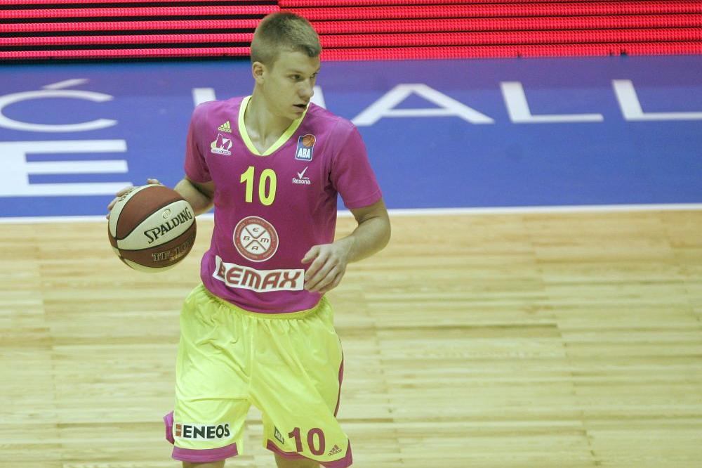 IZ NJUJORK NIKSA NAZAD U MEGU: Jaramaz je ponovo onaj stari! (FOTO)