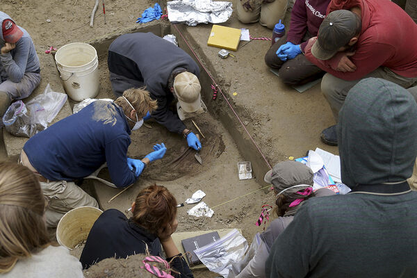 PRVI LJUDI SU U AMERIKU DOŠLI IZ SIBIRA? Skelet devojčice star 11.500 godina doneo nova neverovatna otkrića!