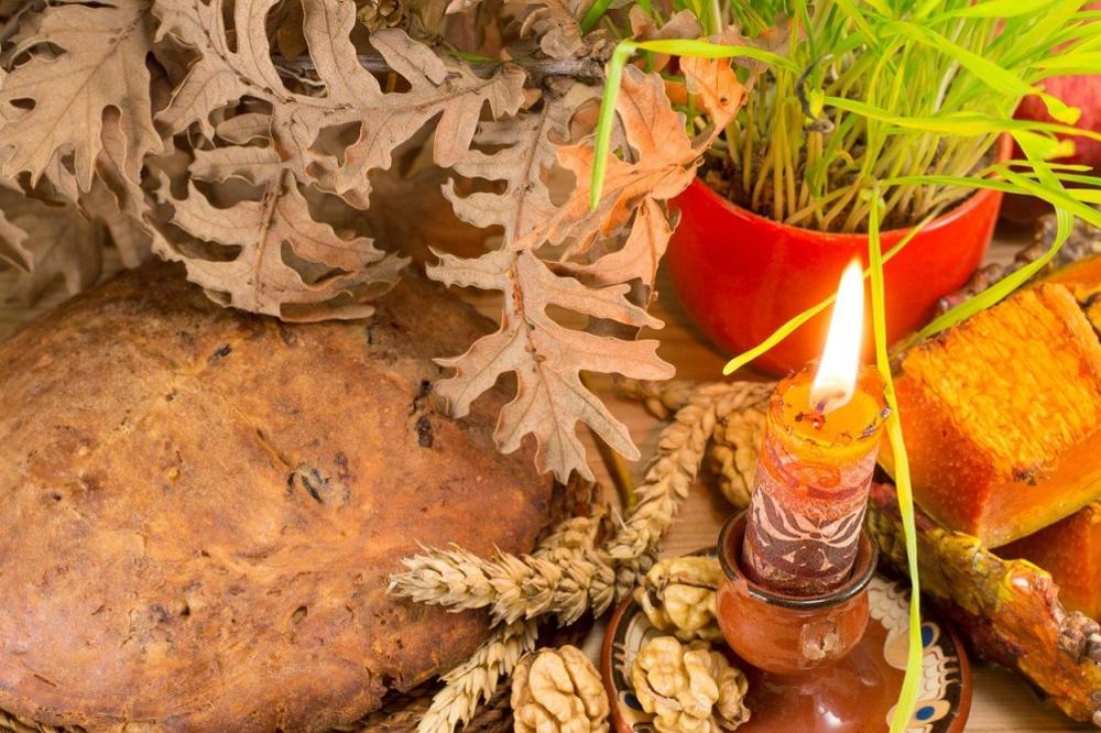 PO ČESNICI SE BOŽIĆ POZNAJE! A ovako se pravi (RECEPT) (VIDEO) (GIF)