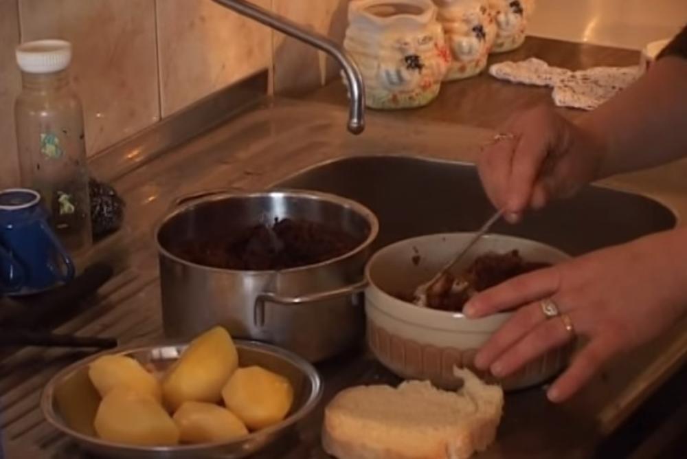 Šimpanza, Žitoradja, Hrana