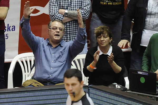 Čović udario jače nego ikad: Znam za pisma sa severa na jug! Za uspeh se bori na terenu, a ne po restoranima! (FOTO)