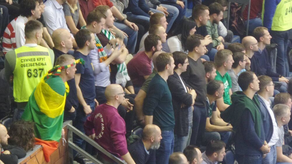 Navijači Žalgirisa u Pioniru