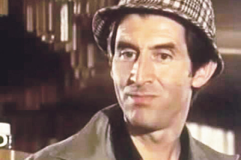 DRUGIMA JE MAMIO OSMEH NA LICE, A MALO KO ZNA DA SE BORIO SA CRNOM SUDBINOM: Glumca su slomile 2 TRAGEDIJE!