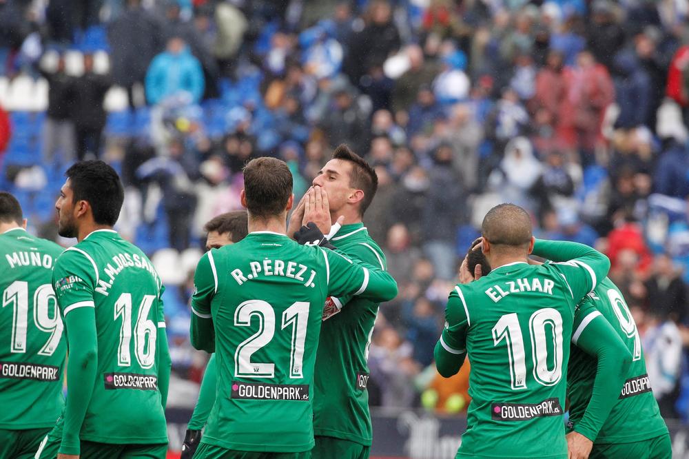 Maleni tim sa periferije Madrida srušio Sevilju, Barsa srušila rekord Primere, Viljareal preskočio Atletiko, goleada na Bernabeuu! (VIDEO)