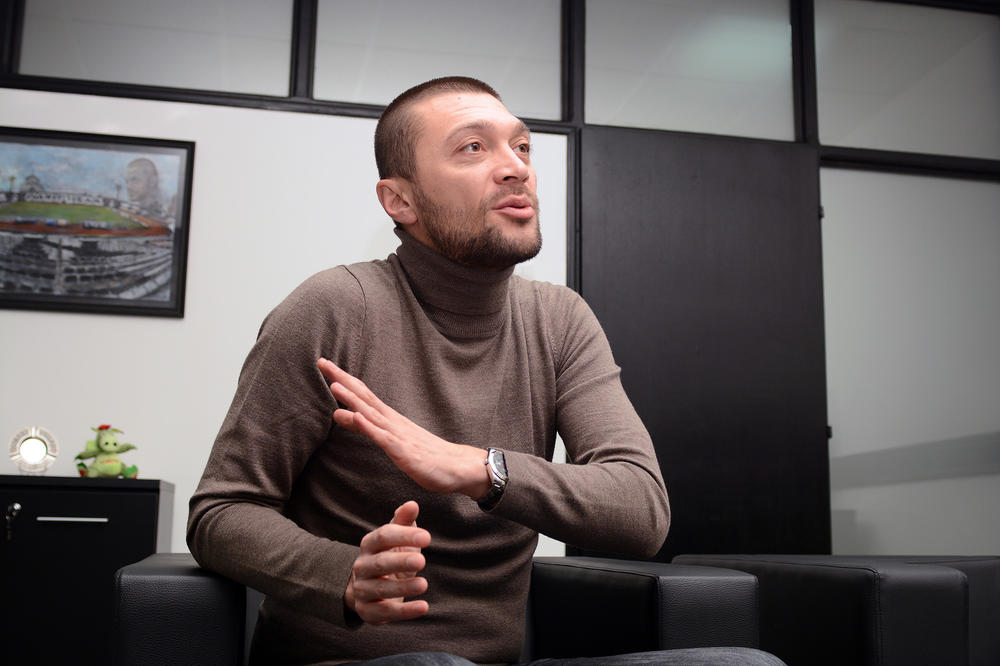 GROBARI, VEŽITE SE! Iliev otkrio šta će raditi u letnjem prelaznom roku! (VIDEO)