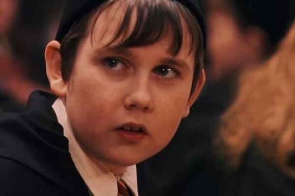 BUCKO IZ HARI POTERA JE SADA OPASAN FRAJER! Pogledajte transformaciju veka! (VIDEO)