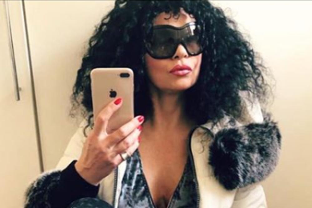 KUĆA LIDIJE VUKIĆEVIĆ JE DA VAM PAMET STANE! Ovakav luksuz i dekoraciju niste videli ni u holivudskim filmovima! (FOTO)