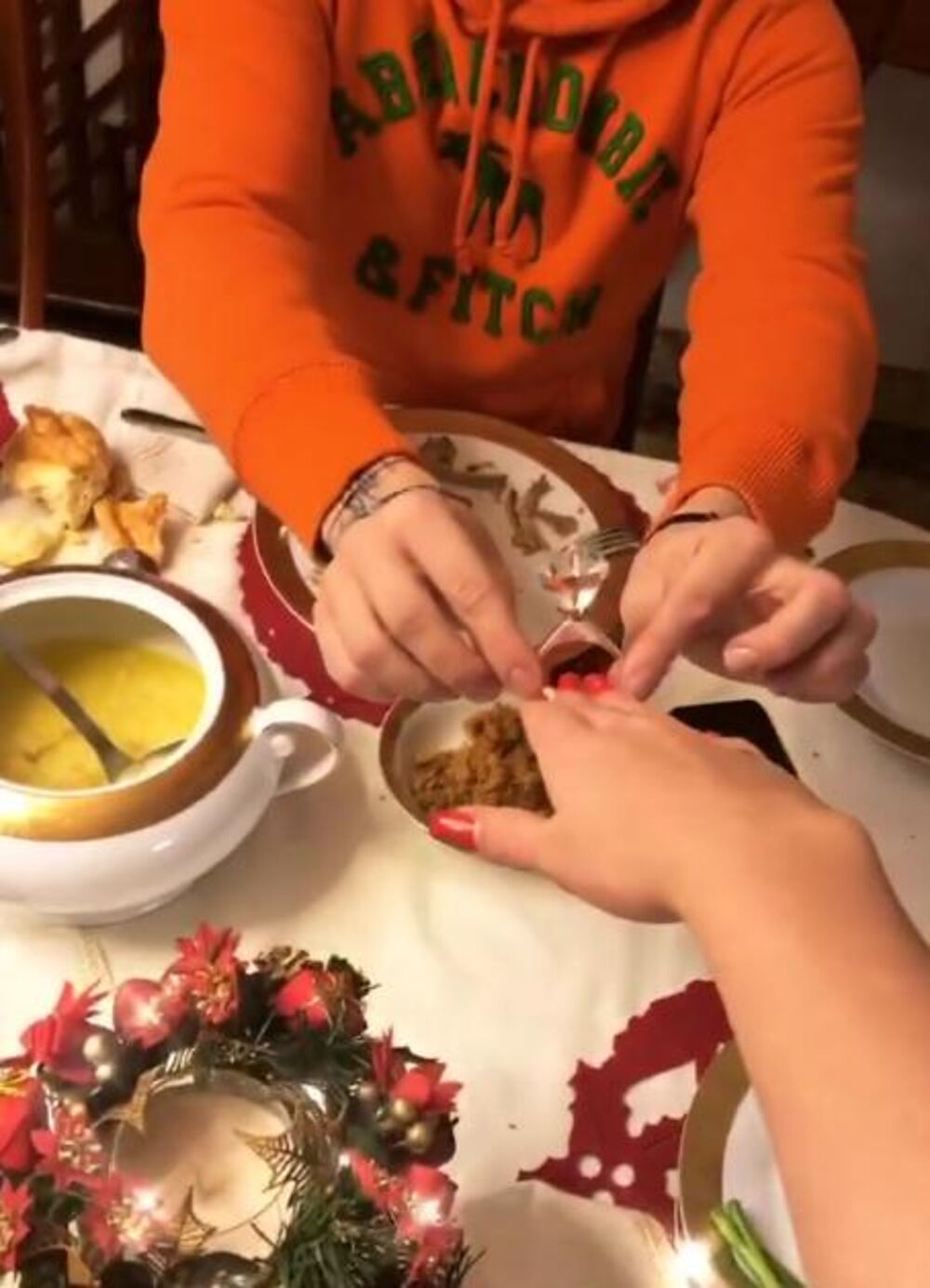 Anastasija voli da se šali sa svojim pratiocima