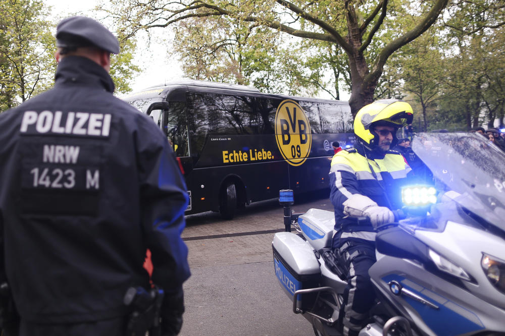 KRIV SAM, ALI NISAM HTEO NIKOG DA UBIJEM?! Ludi BOMBAŠ na fudbalere Borusije se oglasio! (FOTO)