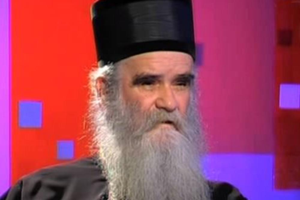 RASPETI SRBI SE VRAĆAJU NA KOSOVO: Mitropolit Amfilohije uoči Uskrsa poslao VAŽNU PORUKU CELOJ NACIJI (VIDEO)