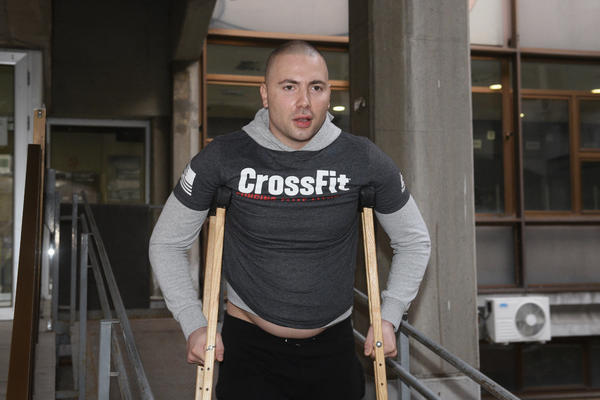 BRENDON DOBIO GASTOZA NA SUDU, ALI NIJE DOBIO NI DINARA! otkrivamo detalje SUĐENJA zbog NAPADA