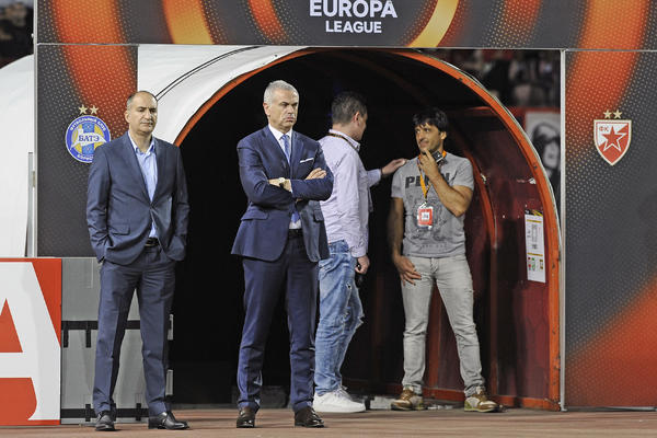 TRI SUPERSTARA NA IZLAZNIM VRATIMA ZVEZDE! Zvezdan Terzić je upravo smorio sve Delije, ovome se niko nije nadao! (FOTO)