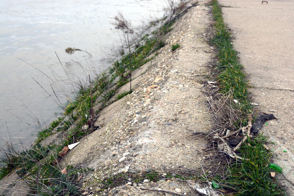 Ovde je automobil sleteo u Dunav