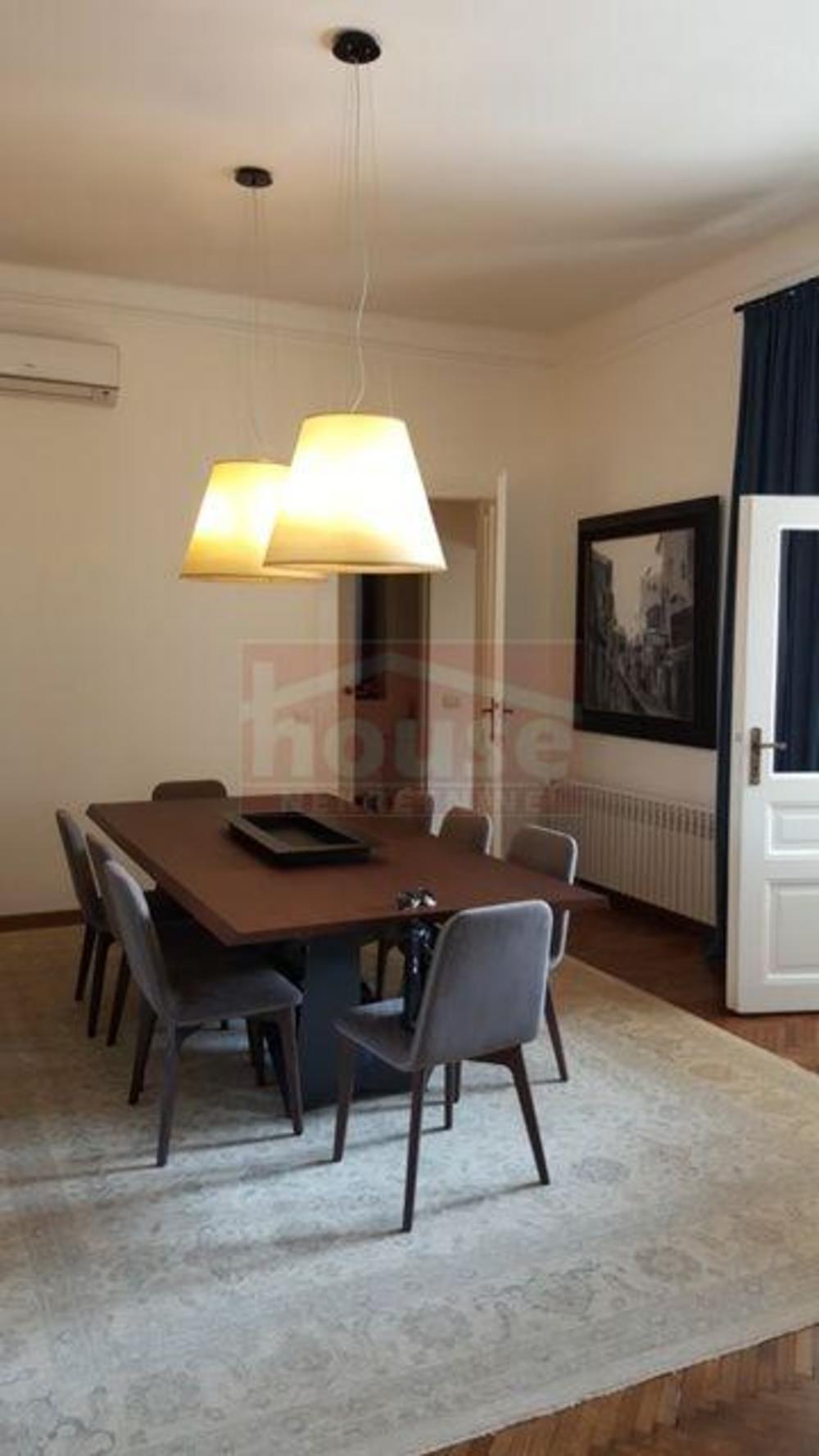 Stan u Dunavskoj ulici 