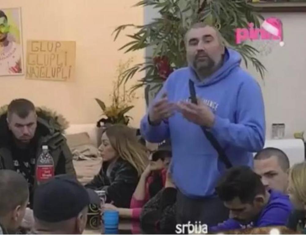 Mikiju nije prvi put da fizički nasrne na nekog u rijalitiju 