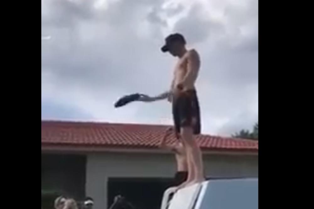 ONO KAD PRETERAŠ SA ALKOHOLOM: Eksirao flašu, pa JE USLEDILO OVO! (VIDEO)