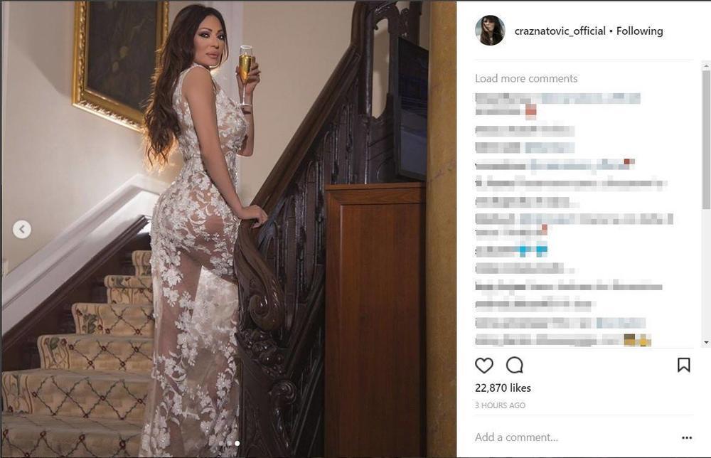 Ceca je zagolicala maštu svojim pratiocima