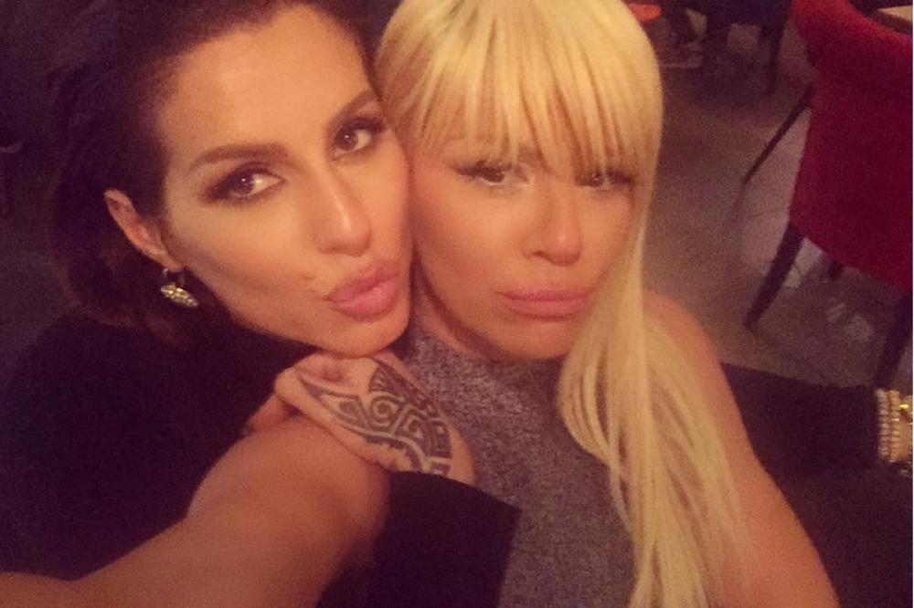 SEKA ALEKSIĆ IZGLEDA DEBELO I JEFTINO! Dara Bubamara sa Georgieva prešla na KOLEGINICU i nastavila: Pakosna je!