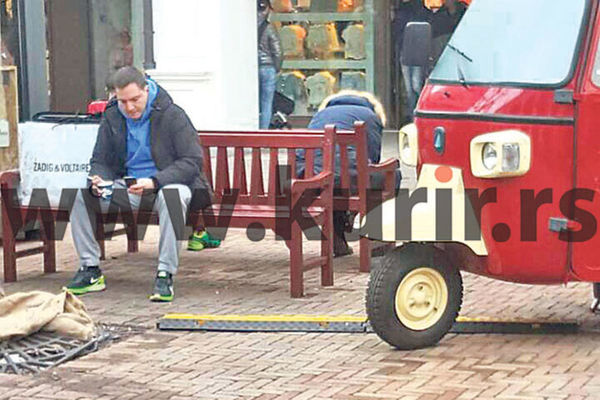 SKOKNUO DO ITALIJE U ŠOPING: Branko Ružić puni kese u VENECIJI