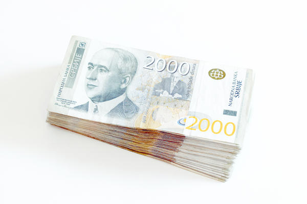 Čeka vas 9.600 DINARA! Uzmite ličnu kartu i pravac pošta!