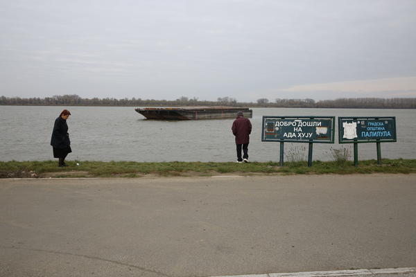 Nisam Veljina švalerka, PREDLOŽIO JE DA KULIRAMO PORED REKE! Progovorila putnica iz auta koji je potonuo u Dunav