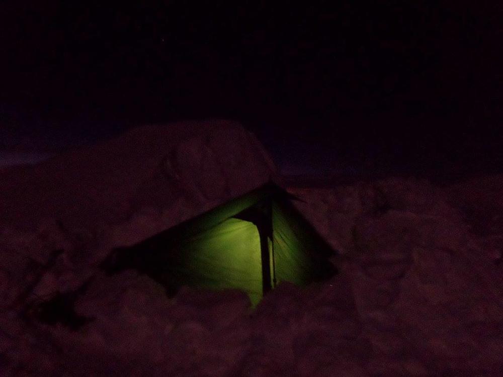 Šator noću