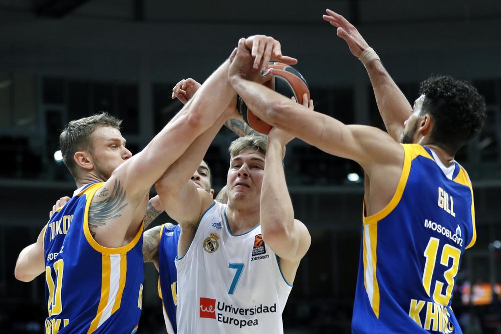 Mašinerija iz Madrida pregazila Himki! Micić doneo pobedu Žalgirisu! Baskonija upropastila Olimpijakos! (FOTO)