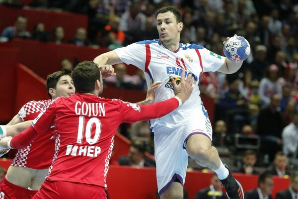 RUKOMETNA EKSPLOZIJA: Potpisao Marko Vujin!