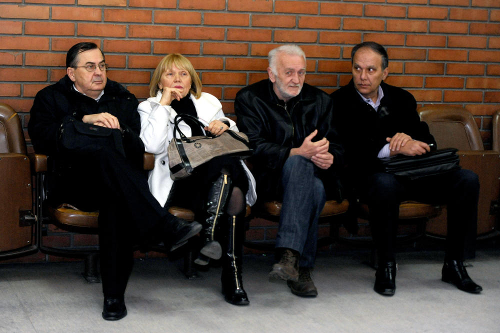 MI SMO SUD, ALI NEKA ISTORIJA SUDI! Skandalozno obrazloženje sudije u MARATONSKOM slučaju zloupotrebe državnih stanova! (FOTO)