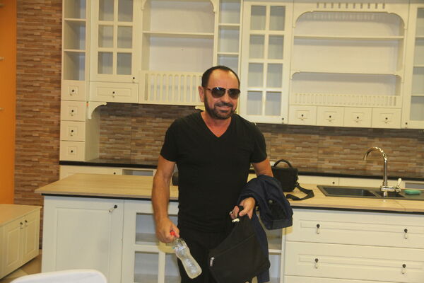 NEMA ŠANSE DA RASTA NAVUČE MOJU ELENU NA MARIHUANU: Mile Kitić otkrio šta misli o njihovoj saradnji!