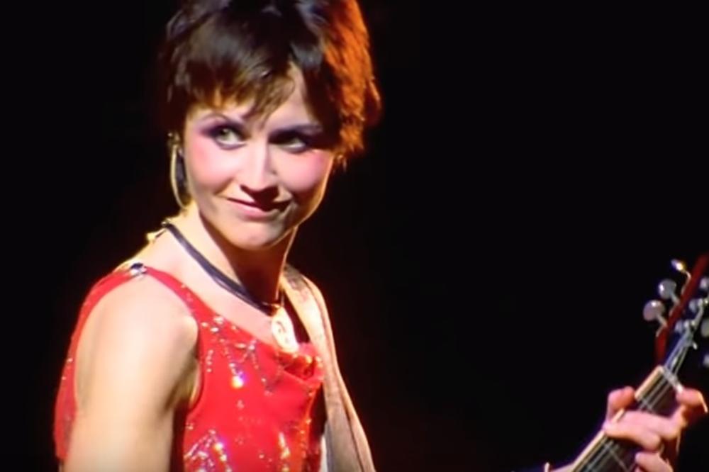 Preminula pevačica grupe The Cranberries! (VIDEO)