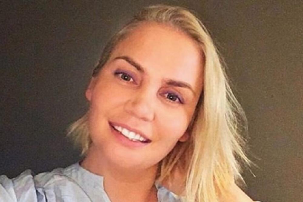 JELENA DOKIĆ OPET IMA NEŠTO DA KAŽE: Nova izjava nekadašnje Srpkinje koja ima poruku za sve doktore širom sveta!