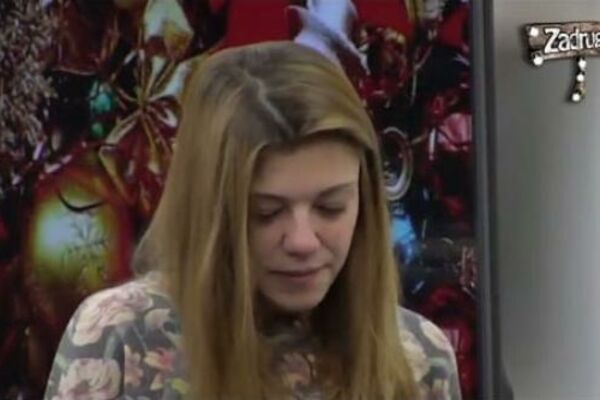 Kiji je sve GORE, ceo dan LEŽI u krevetu, potreban joj je LEKAR, produkcija ne reaguje! Fanovi zabrinuti!