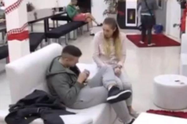 OVO JE TOLIKO GADNO! Luna je skinula gaće, a onda je Slobi uradila nešto od čega je i njemu pripala MUKA! (VIDEO)