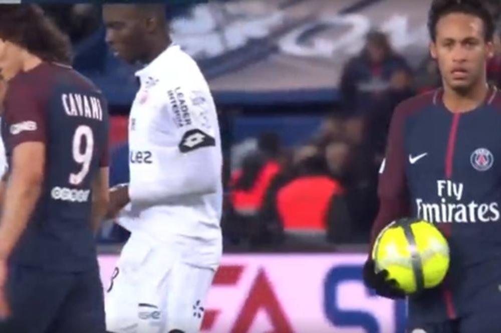 Nejmare, strašan si igrač, ali si užasan čovek! Neka te je sramota zbog onog što su uradio Kavaniju! (VIDEO)