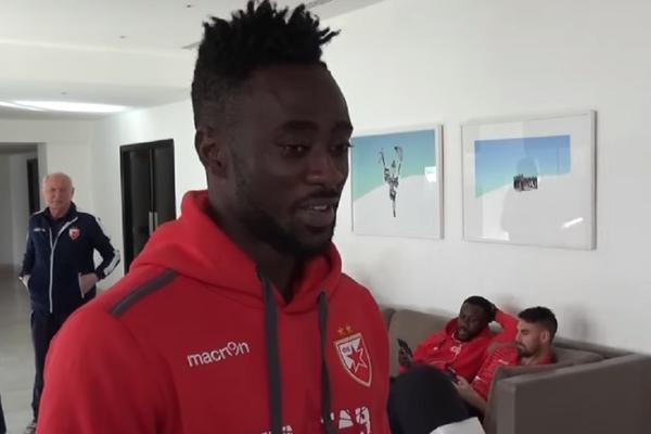 FRIMPONG PROGOVORIO SRPSKI! Zvezdin štoper se obratio navijačima sa Kipra! (FOTO)