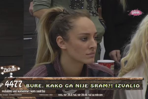 BOLUJE OD DETINJSTVA! Luna Đogani ima pečate po glavi, a razlog je PSIHOLOŠKE PRIRODE!