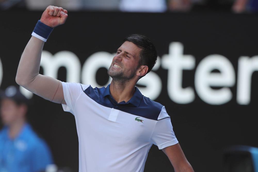 ĐOKOVIĆ POSLE ODLIČNOG STARTA U MELBURNU! Trudim se da ne razmišljam, ali titula se vrzma po glavi! (FOTO) (VIDEO)