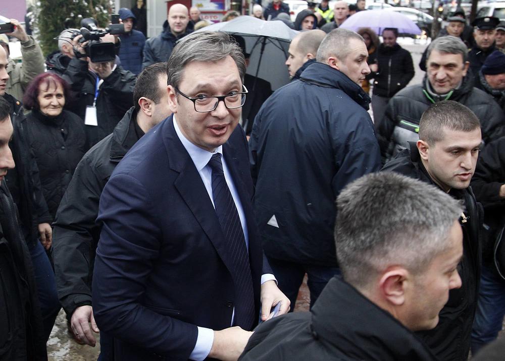 Aleksandar Vučić prilikom posete KiM
