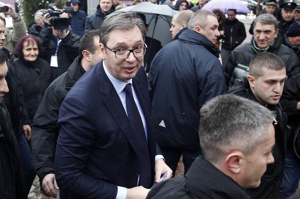 Vučićeva vest u Davosu izazvala opštu buru - na koga to misli?
