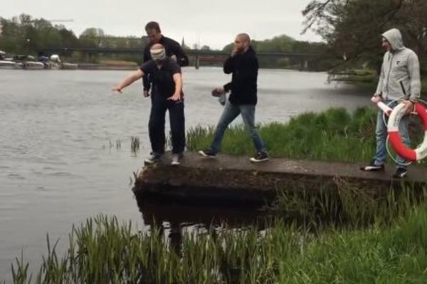 REKLI SU MU DA JE BANDŽI: Ovaj mladoženja nikad neće zaboraviti kako mu se završilo MOMAČKO VEČE! (VIDEO)
