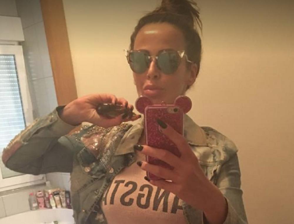 Igor je poznat po porno-snimku koji ima sa svojom bivšom suprugom, Natašom Ivkošić