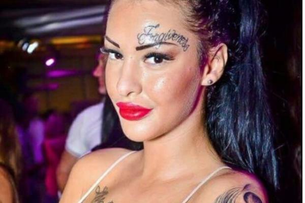 ANĐELA VEŠTICA JE NEKAD IZGLEDALA OVAKO, A DANAS JE NE BI PREPOZNALI: Pojavila se u EMISIJI i ZABEZEKNULA NAROD