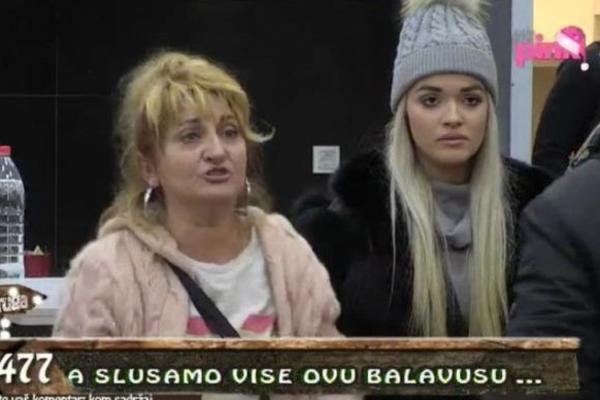 HAOS U ZADRUZI! Teodorina majka ISPLJUVALA ANĐELOVU! Uvrede pršte sa svih strana, evo i zbog čega! (VIDEO)