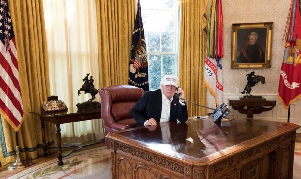 Tramp o svemu govori bez ustezanja  