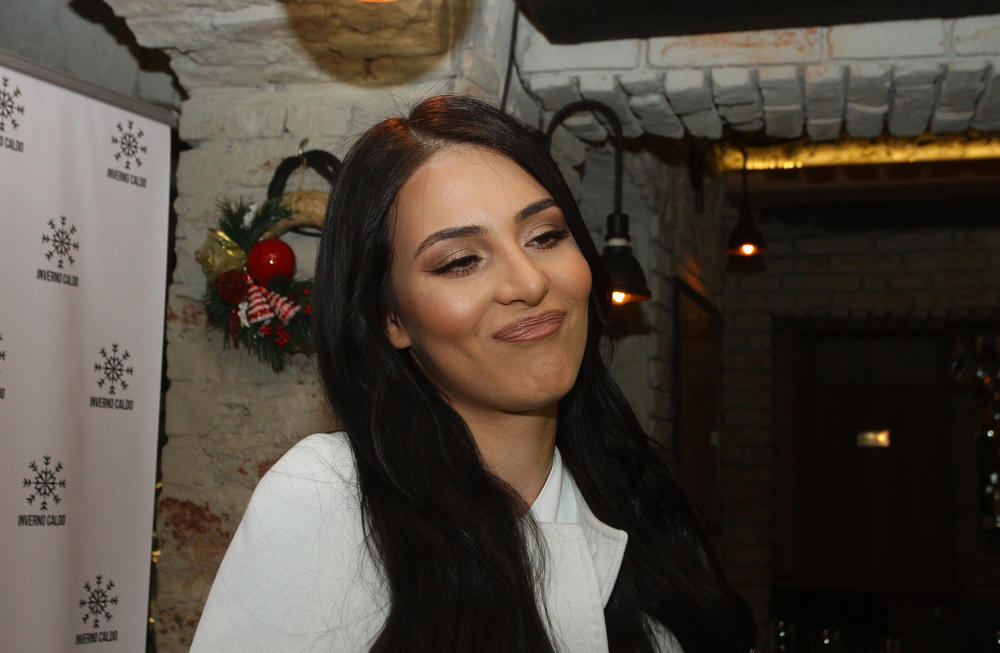 Anastasija nije bila opširna po pitanju svog prijateljstva s Lunom 