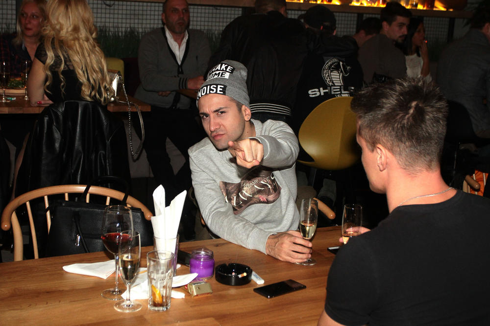 POLUBRAT MARIJE ŠERIFOVIĆ NE LIČI NA SEBE: Svi se pitaju ŠTA MU SE DESILO, promenom ZATEKAO sve!